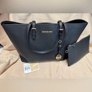 Michael Kors Black Saffiano Leather Jet Set Tote Bag EUC